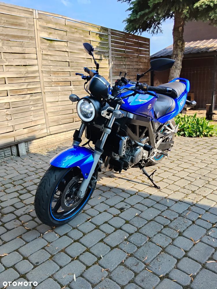 Suzuki SV - 10