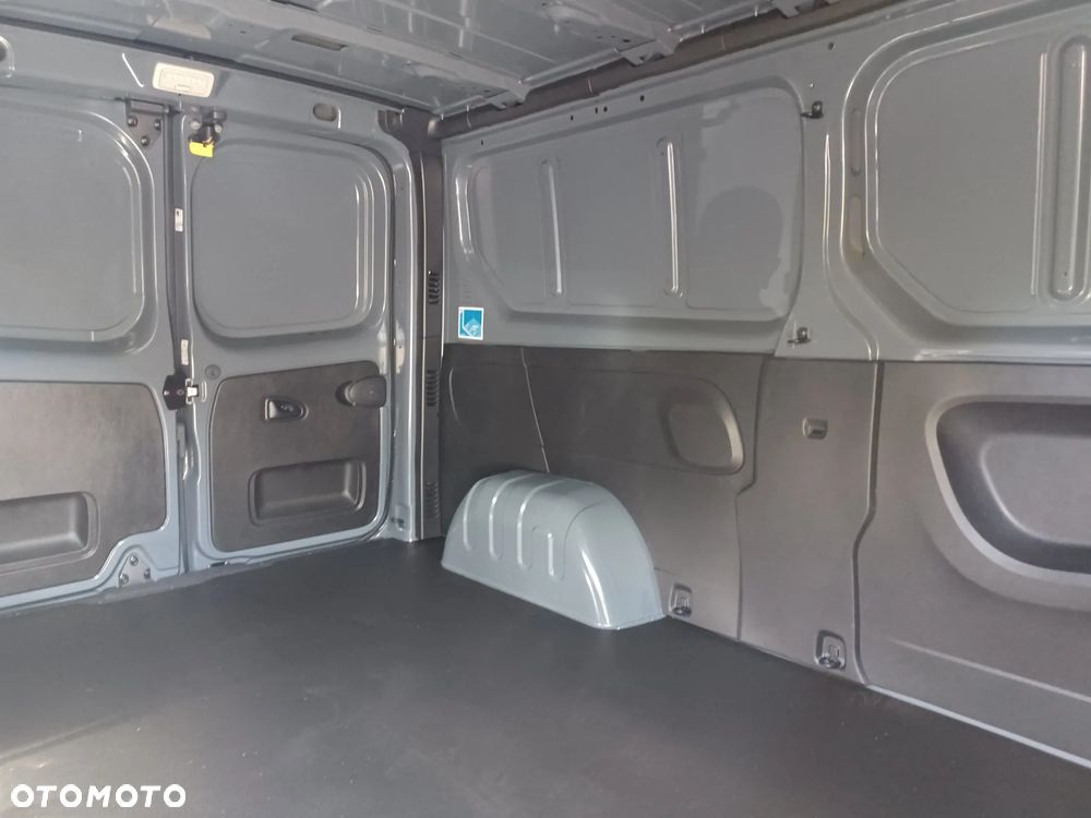 Renault TRAFIC automat 9-biegowy - 10