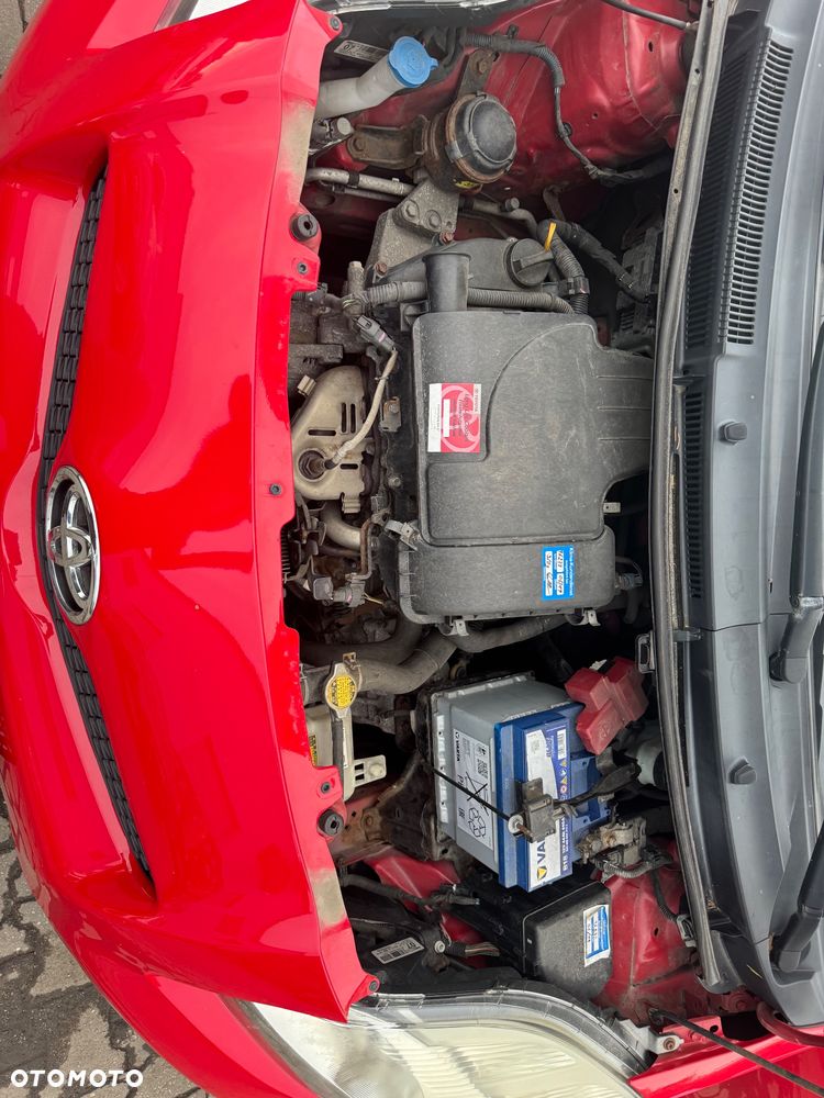 Toyota Yaris 1.3 VVT-i Sol - 8