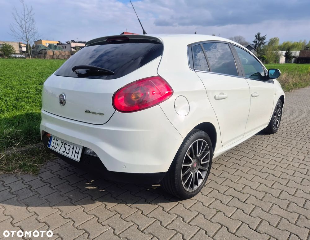 Fiat Bravo 1.4 T-JET 16V Dynamic - 19