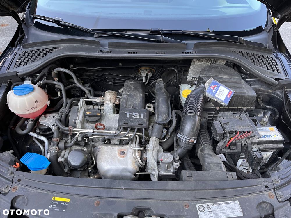 Skoda RAPID 1.2 TSI Elegance - 30