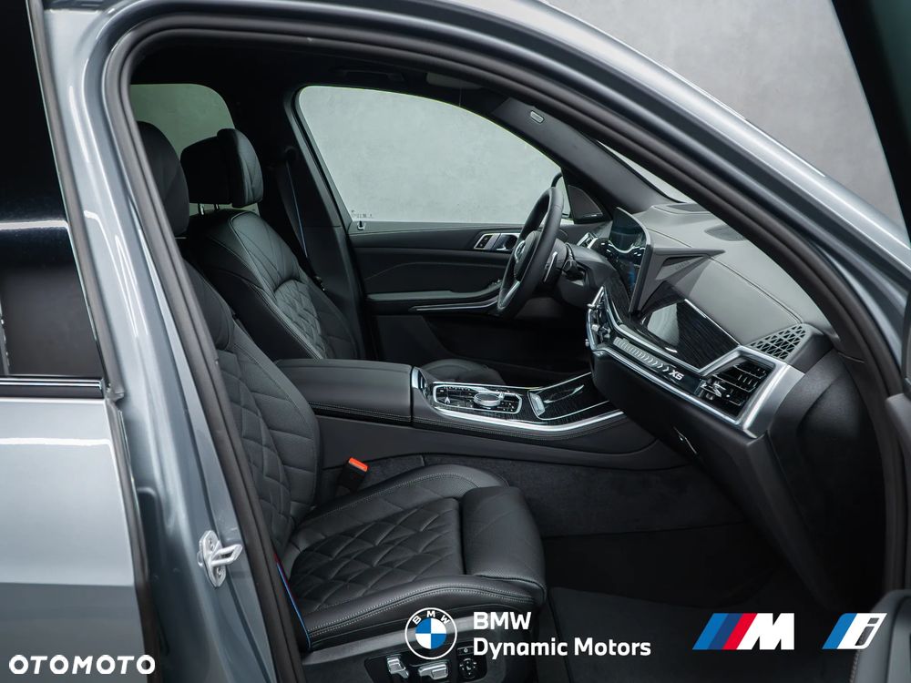 BMW X5 xDrive40i - 23