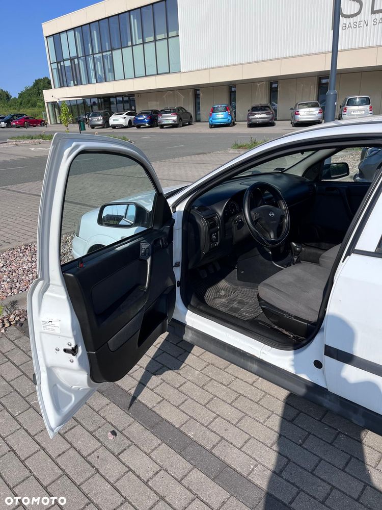 Opel Astra 1.7 CDTI Start - 11