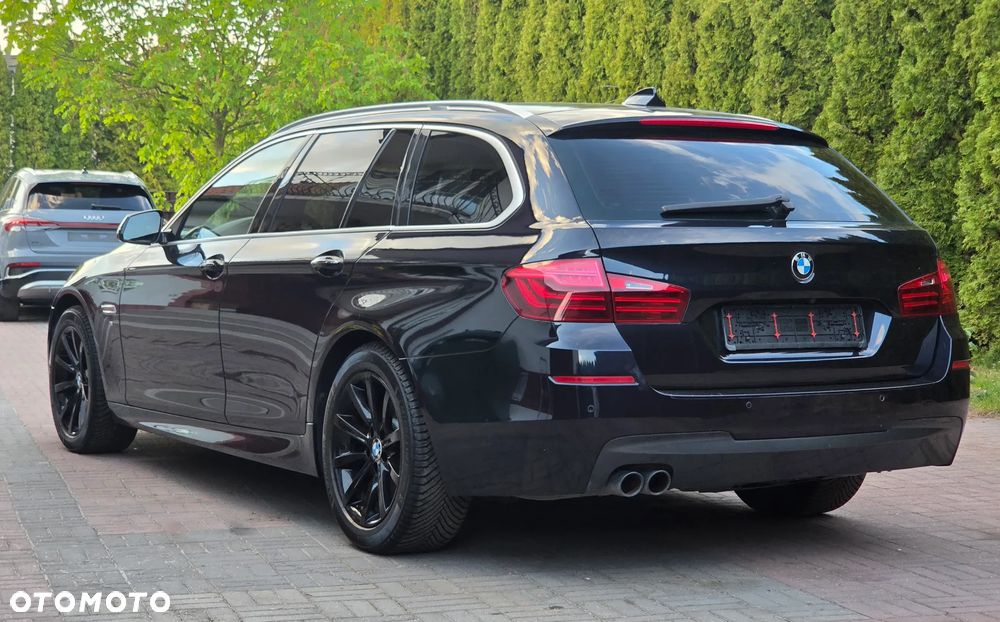 BMW Seria 5 530d xDrive Luxury Line - 9