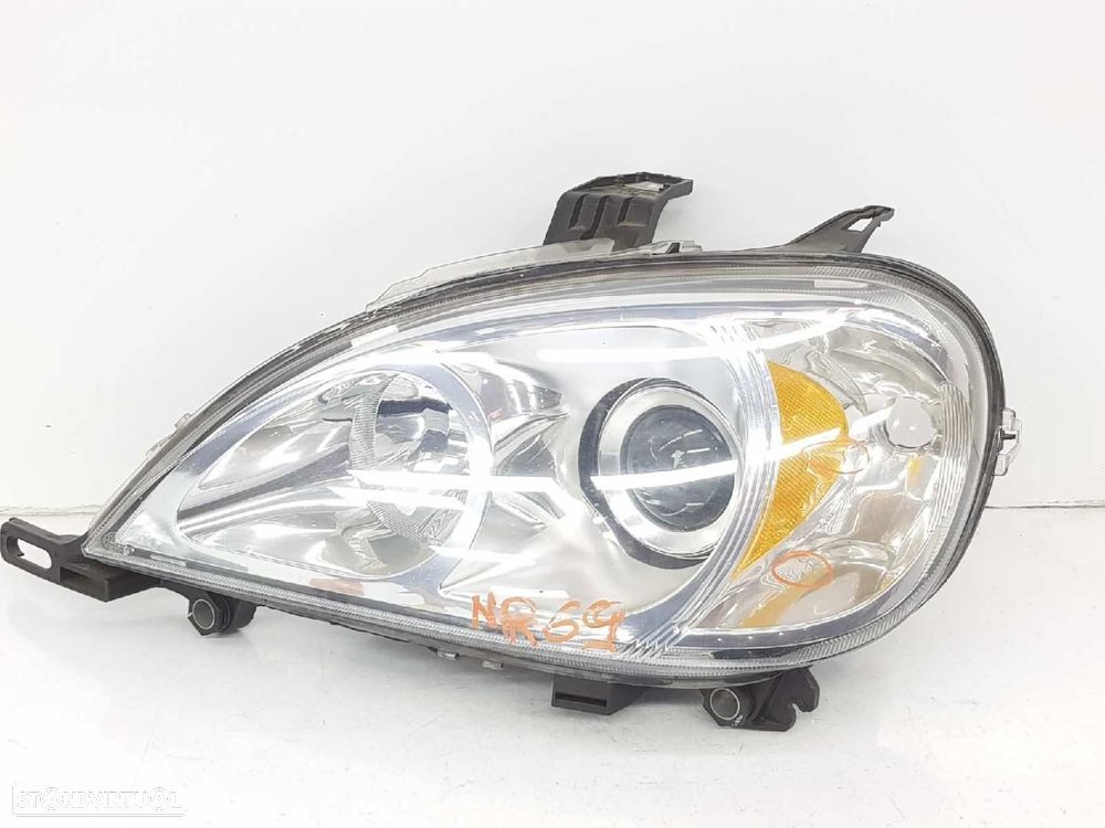 FAROL ESQUERDO MERCEDES-BENZ CLASE ML BM 163 - 1