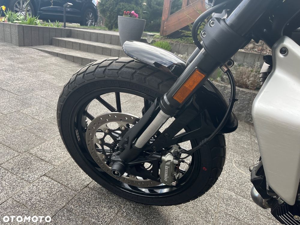 Ducati Scrambler - 4