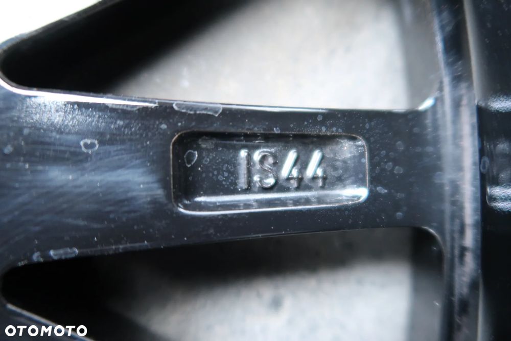 C502A Felga BMW g30 G31 8747235 9x19et44 - 9