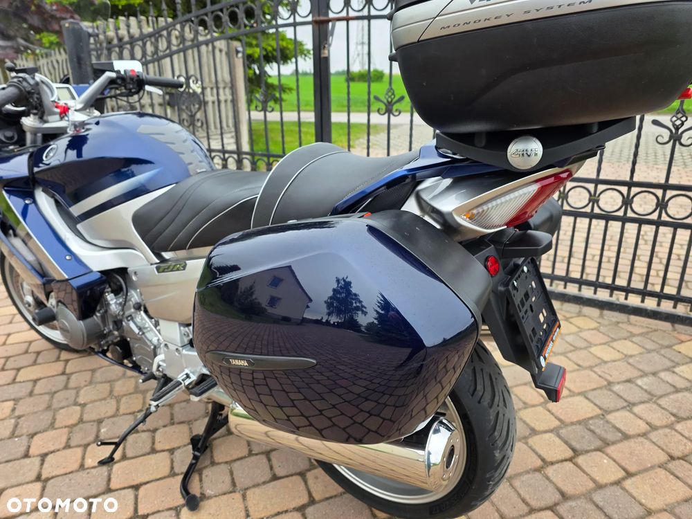 Yamaha FJR - 12
