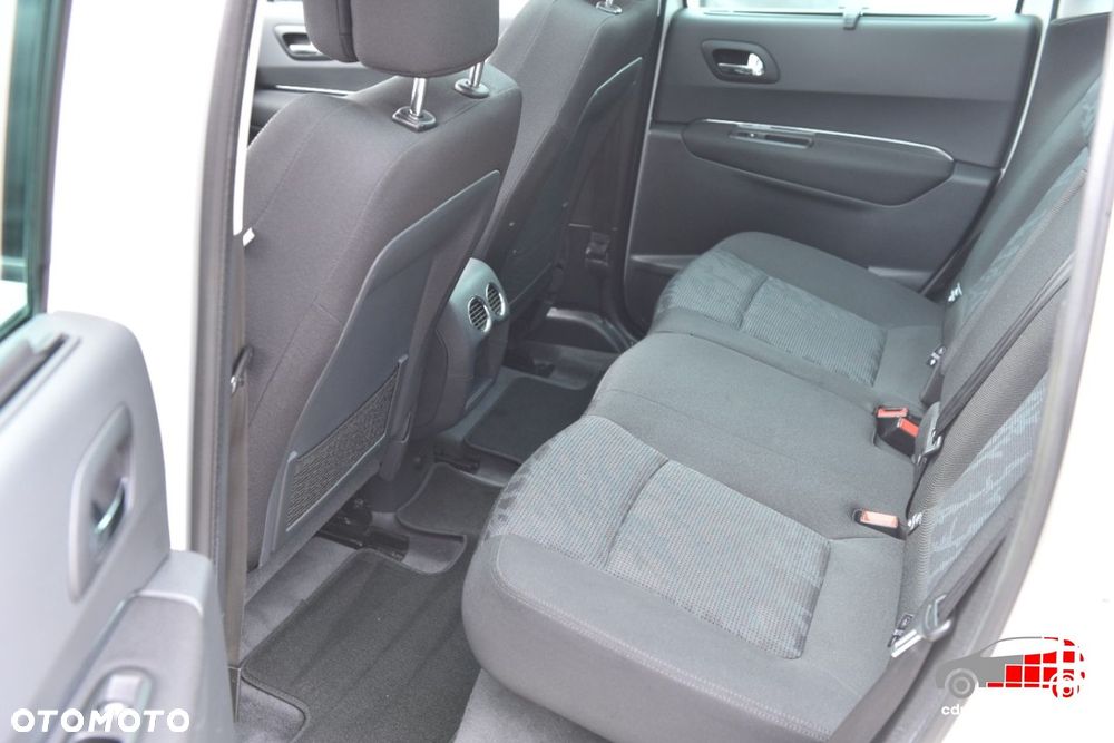 Peugeot 3008 - 18