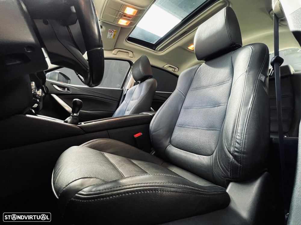Mazda 6 M6 2.2 SKY-D Excellence Navi - 40