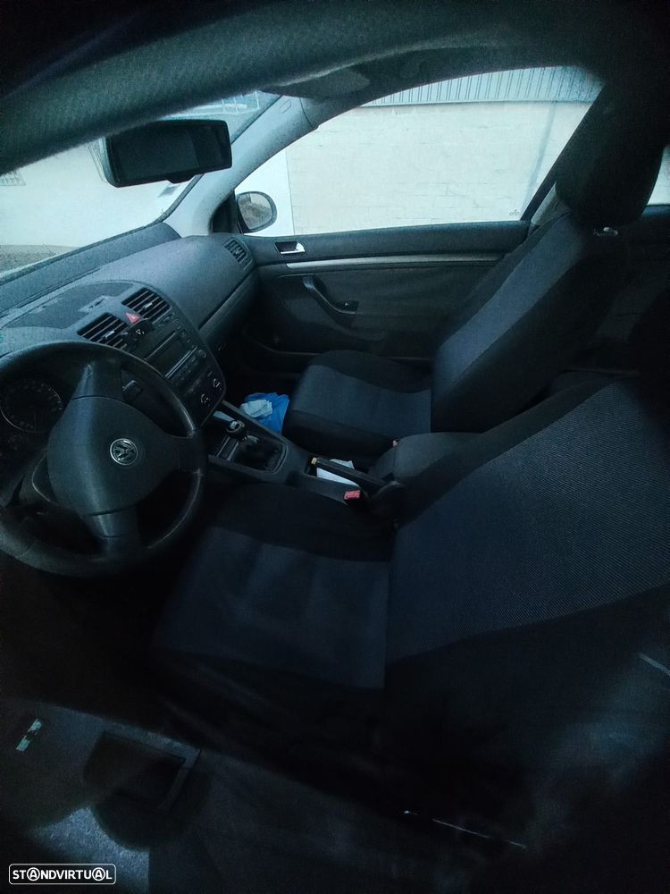 VW Golf - 4