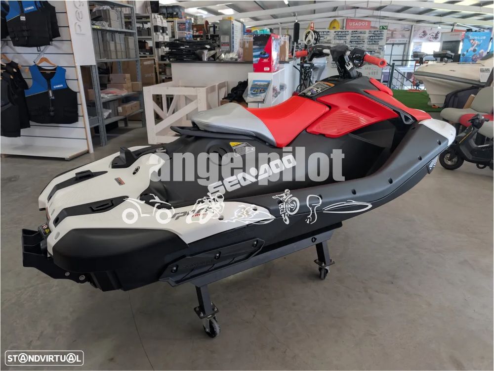 Sea-Doo Spark Trixx 900 HO Ace 1 Up - 4