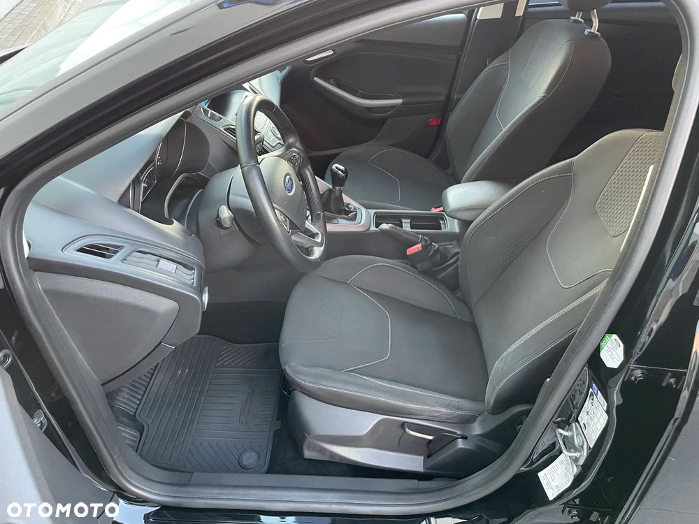 Ford Focus 1.0 EcoBoost SYNC Edition ASS - 16