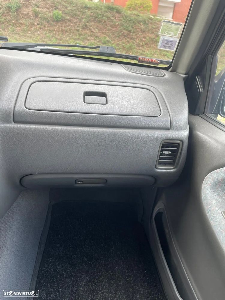 Suzuki Vitara 1.9 TD JLX - 16
