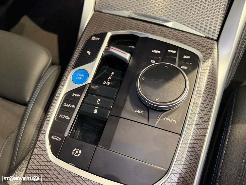 BMW i4 eDrive35 Pack Desportivo M - 37