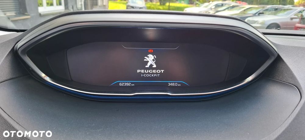 Peugeot 3008 1.2 PureTech GPF Allure S&S EAT8 - 5