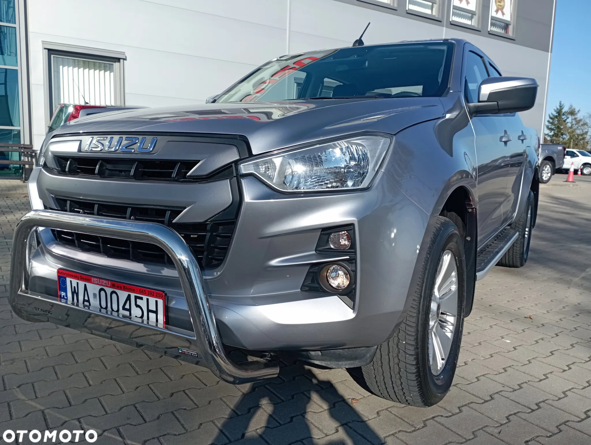 Isuzu D-Max 1.9 DC LS - 10