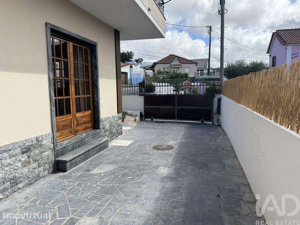 Moradia isolada T4 em Sintra - Grande imagem: 5/40