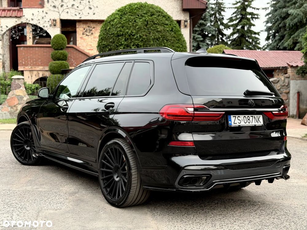 BMW X7 - 16