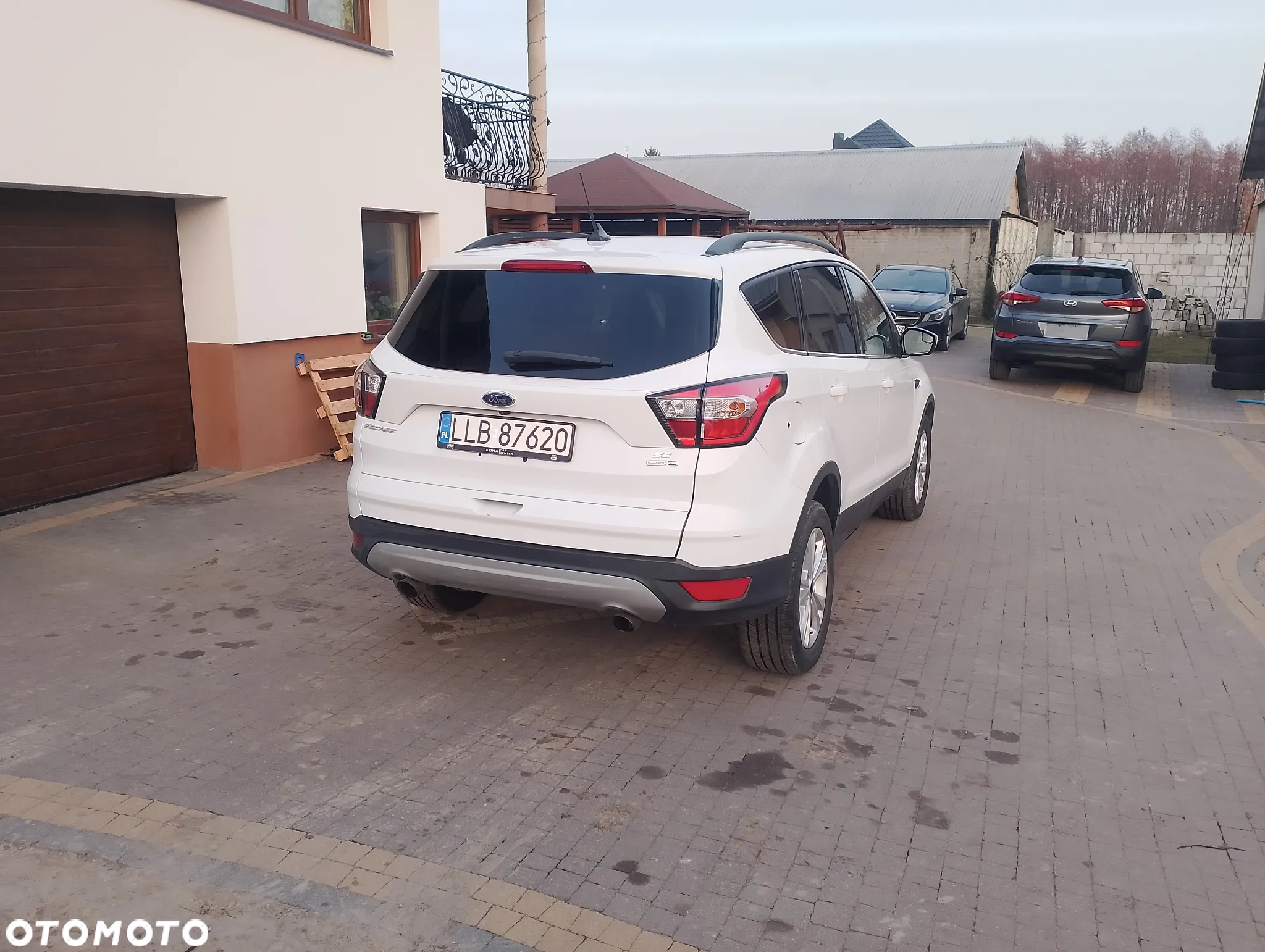 Ford Escape 1.5 EcoBoost AWD SE - 4