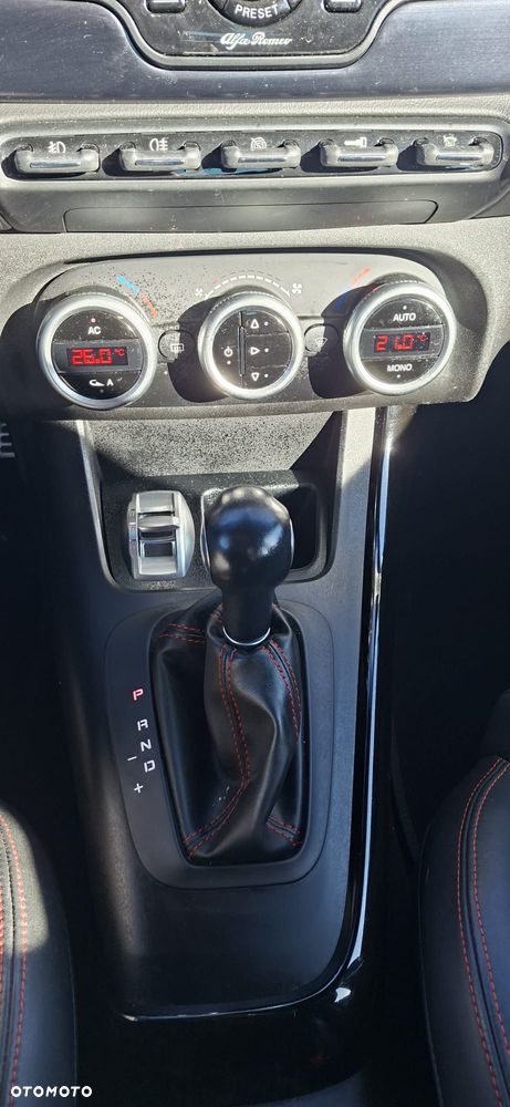 Alfa Romeo Giulietta 1.4 TB 16V Multiair TCT Sport - 17