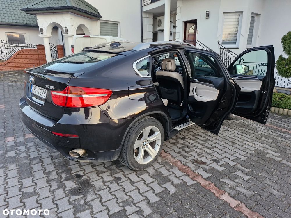 BMW X6 - 12