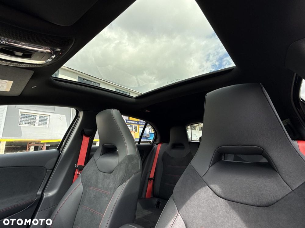 Mercedes-Benz Klasa A 35 AMG 4-Matic 8G-DCT - 18