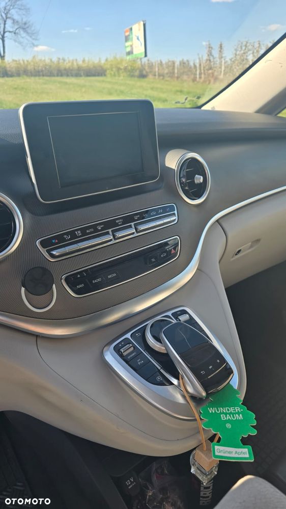 Mercedes-Benz Klasa V 250 (BlueTEC) d 7G-Tronic - 12