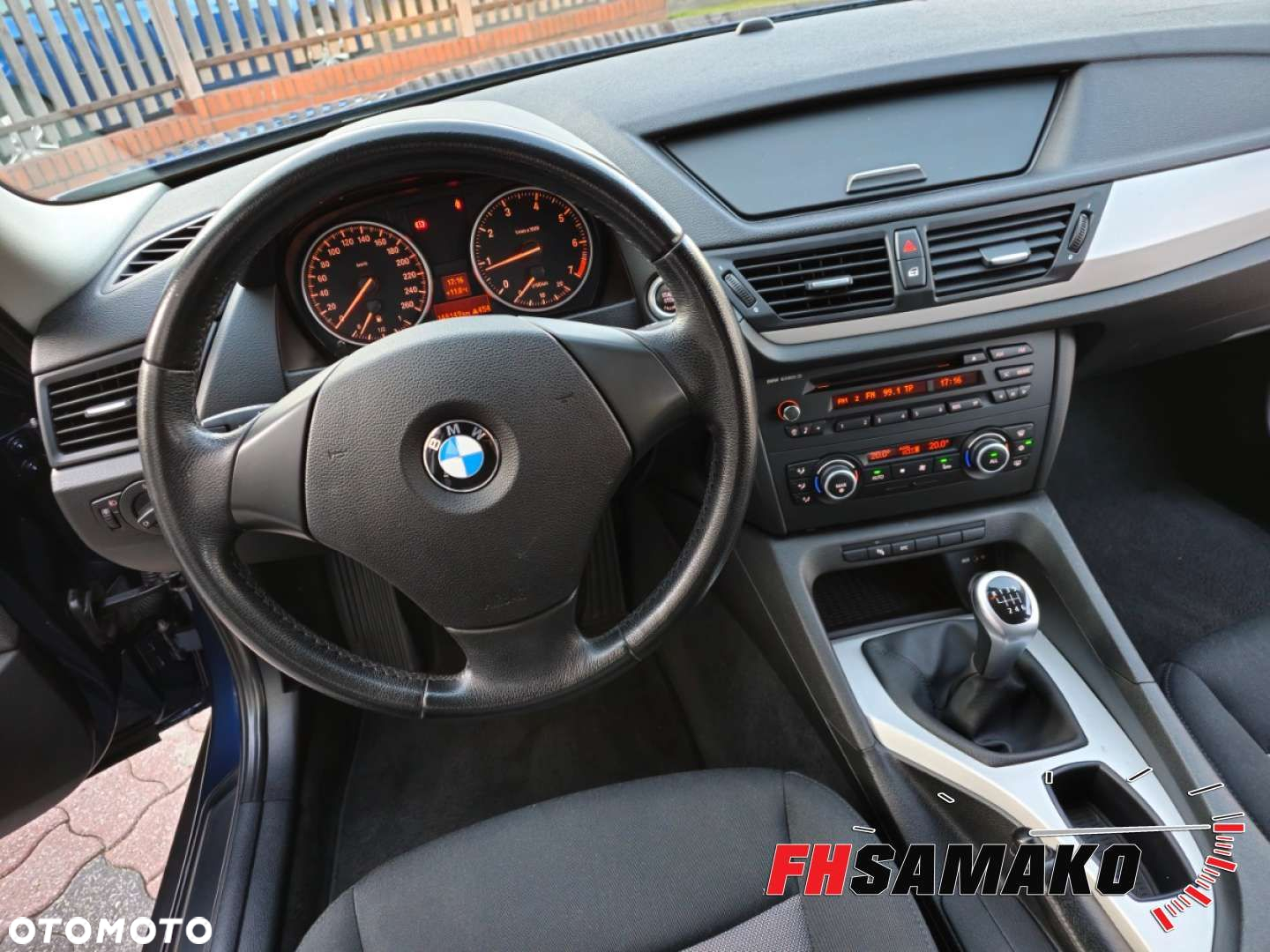 BMW X1 - 36