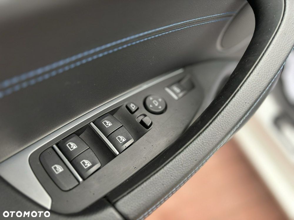 BMW X3 xDrive20i Advantage sport - 15