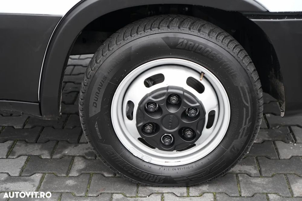 Iveco DAILY 35-160 / 4.3 M CONTAINER / HIGHWAY / TWIN / MTA: 3500 KG - 12