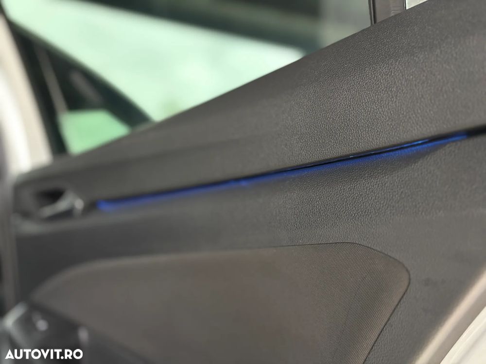 Volkswagen Golf 1.0 TSI Comfortline - 41