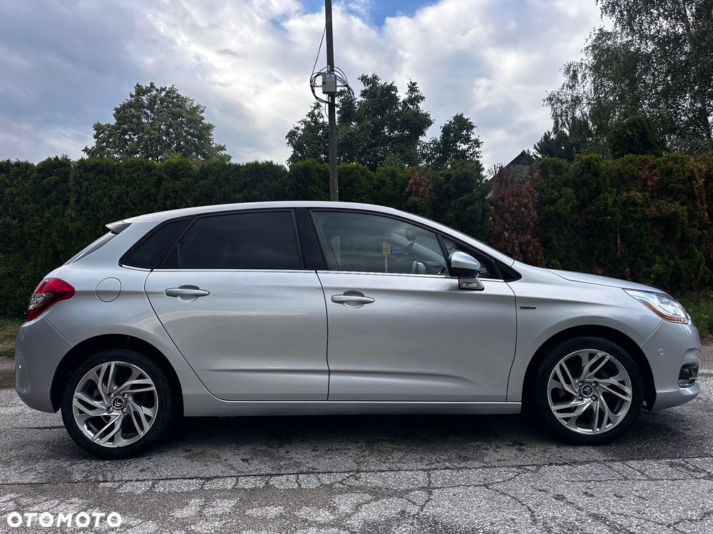 Citroën C4 VTi 120 Exclusive - 6