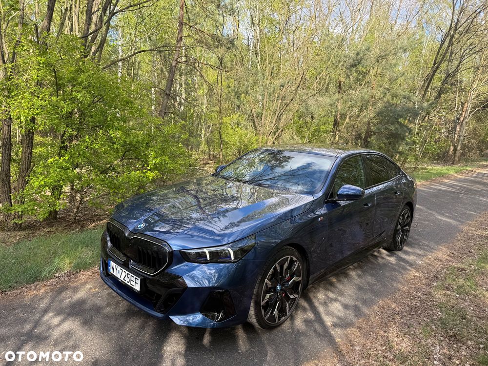 BMW Seria 5 550e xDrive PHEV M Sport - 30
