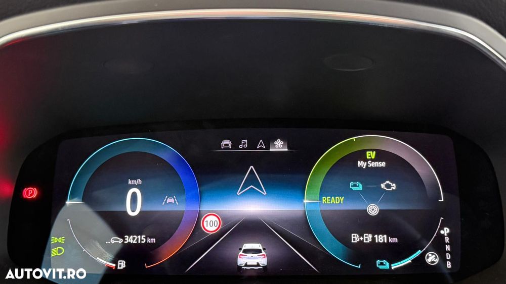 Renault Captur PHEV 160 Techno - 8