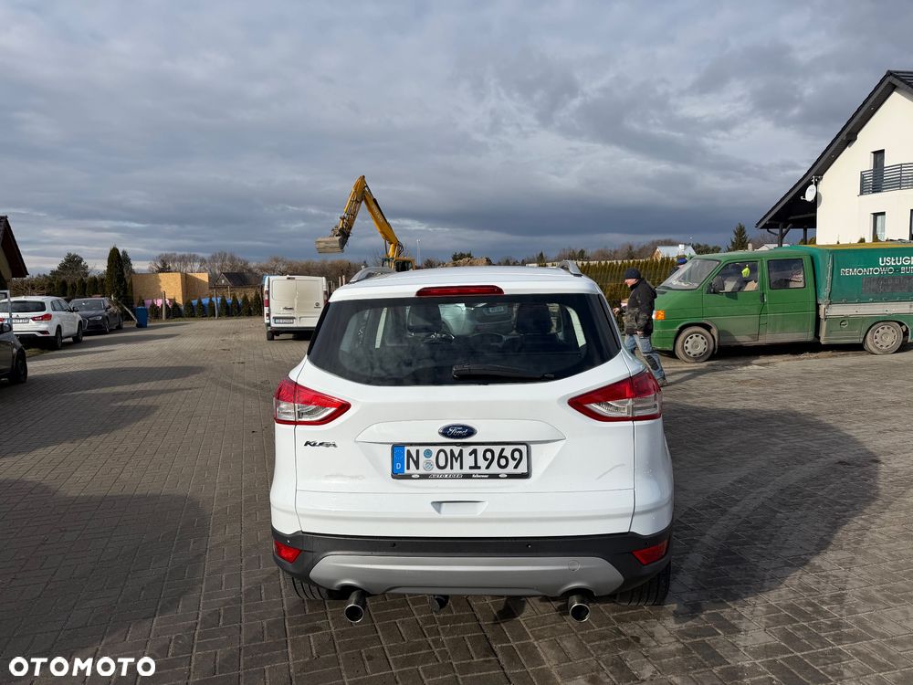 Ford Kuga 2.0 TDCi 4WD Titanium - 5