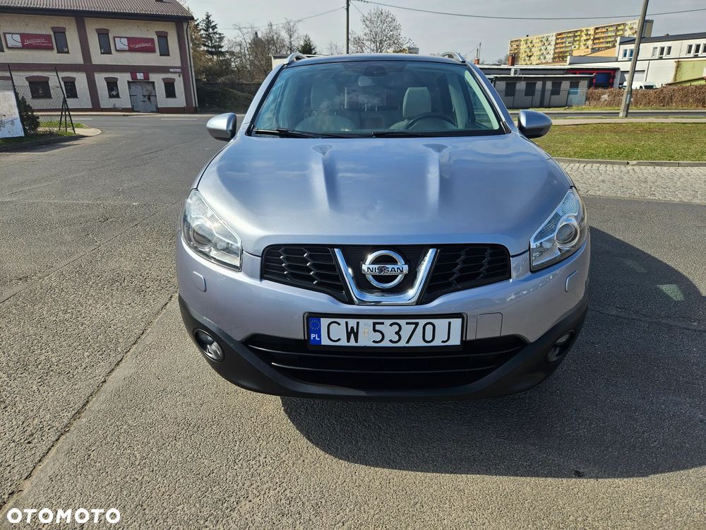 Nissan Qashqai 2.0 Tekna Premium - 2