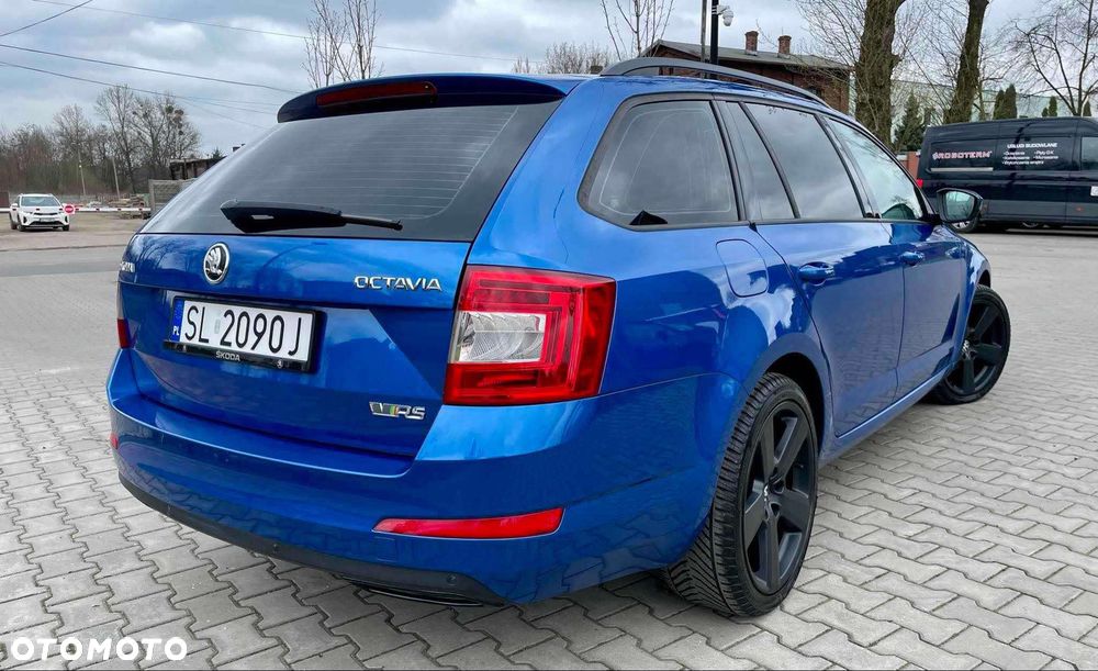 Skoda Octavia 2.0 TDI Edition DSG - 8