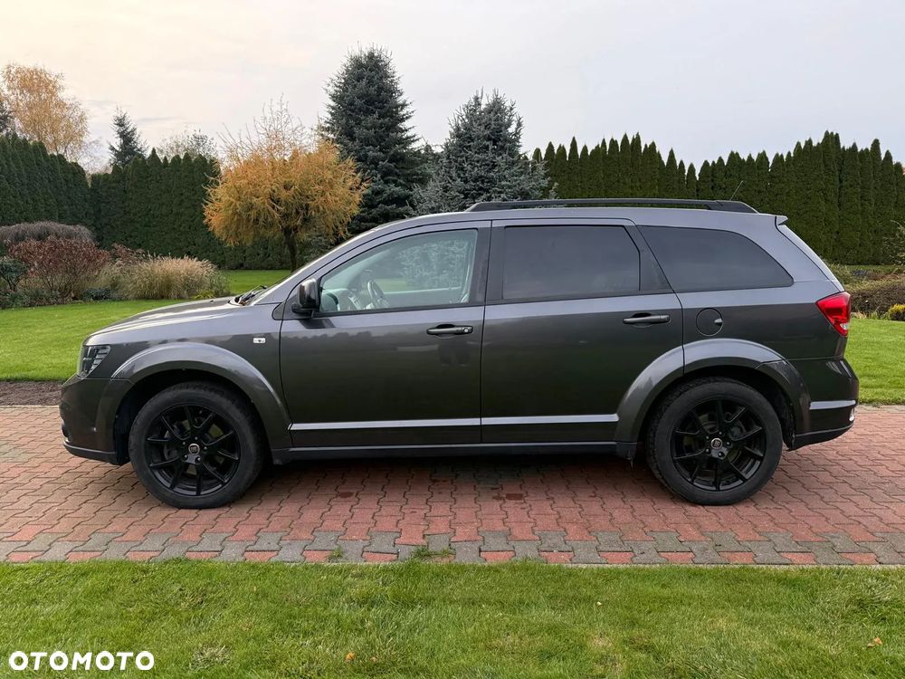 Fiat Freemont 2.0 Multijet Black Code AWD - 3