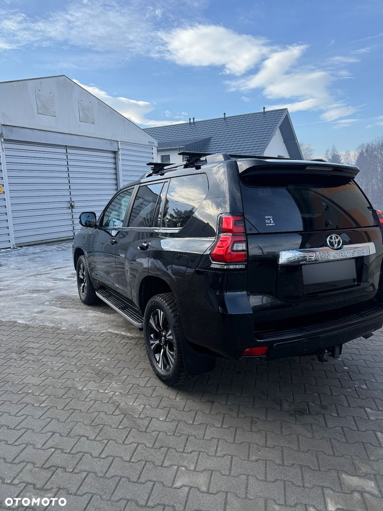 Toyota Land Cruiser LC 2.8 D-4D Invincible - 2