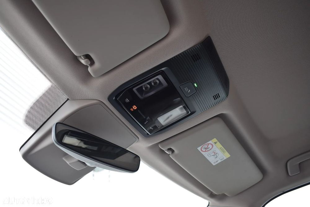 Volkswagen VW Multivan Style L 1.4 eHybrid 160KW PeHV - 23