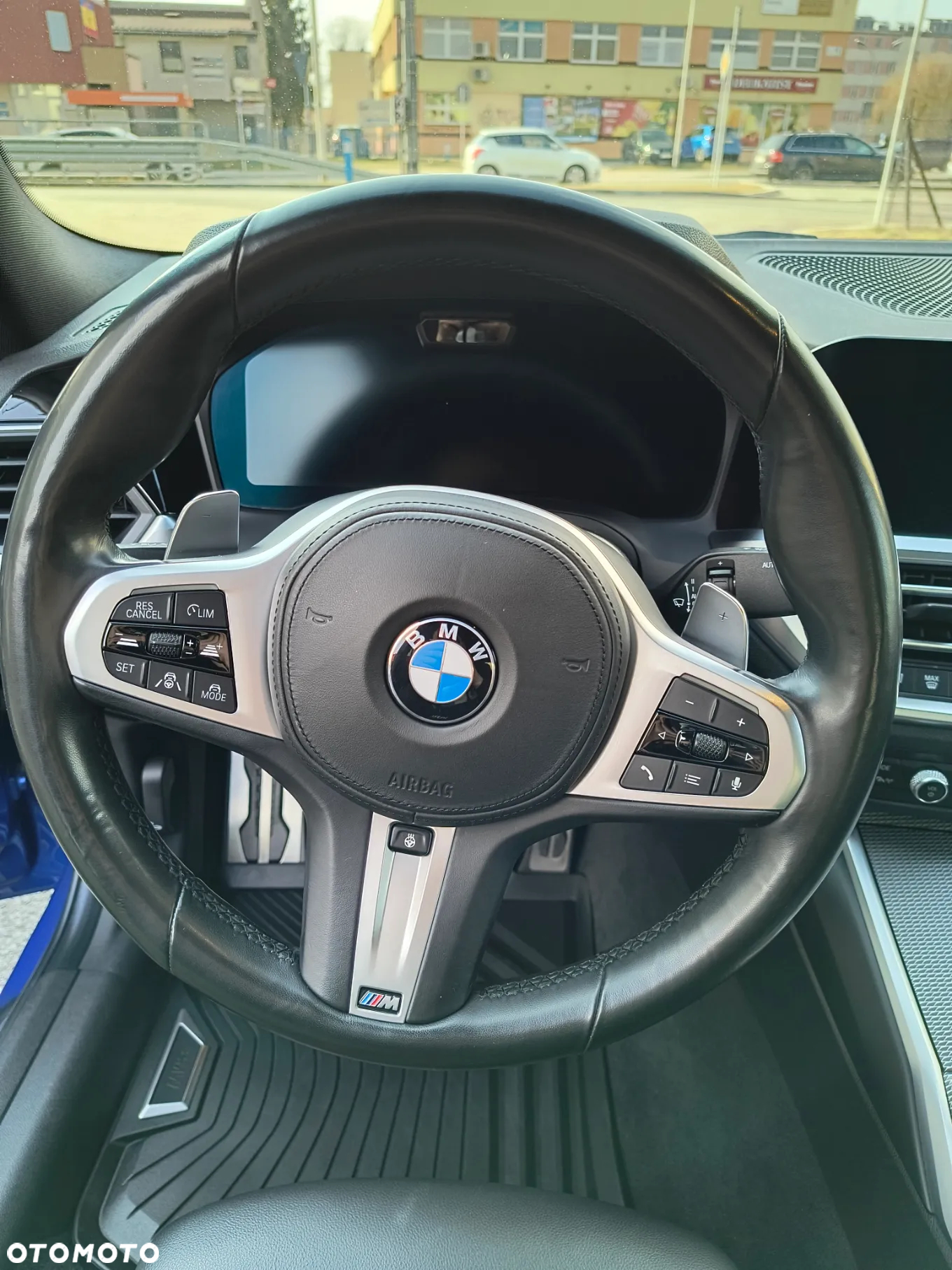 BMW Seria 3 - 25