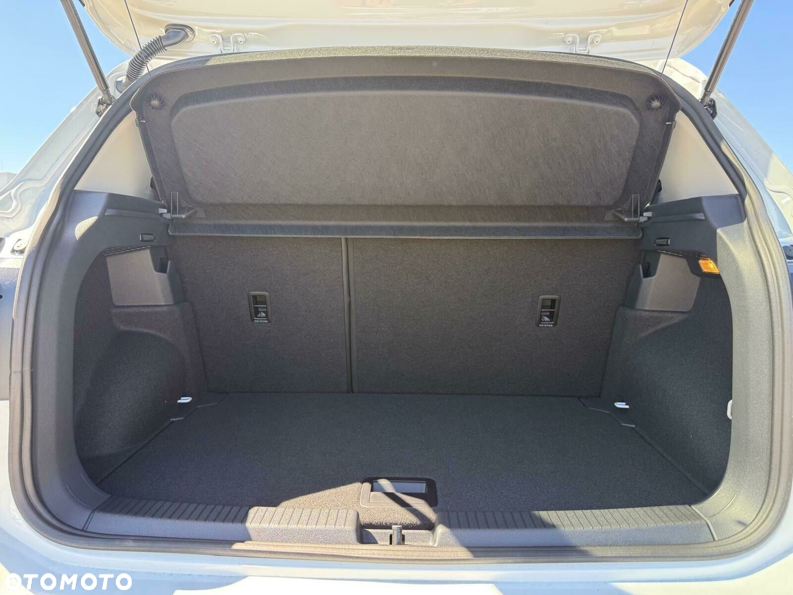 Volkswagen T-Cross - 30