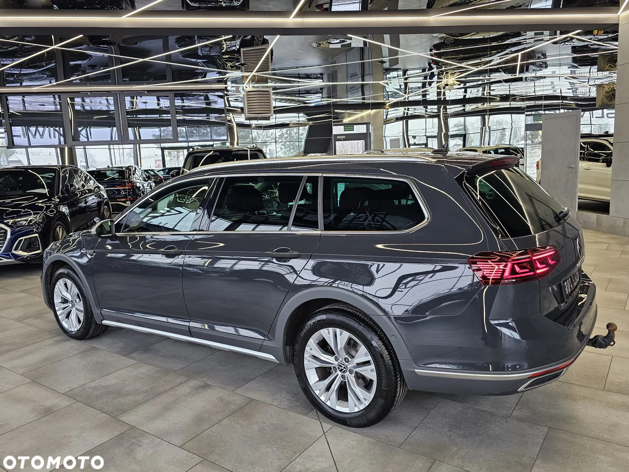 Volkswagen Passat Alltrack 2.0 TDI 4Mot DSG - 4