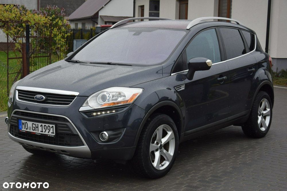 Ford Kuga - 1