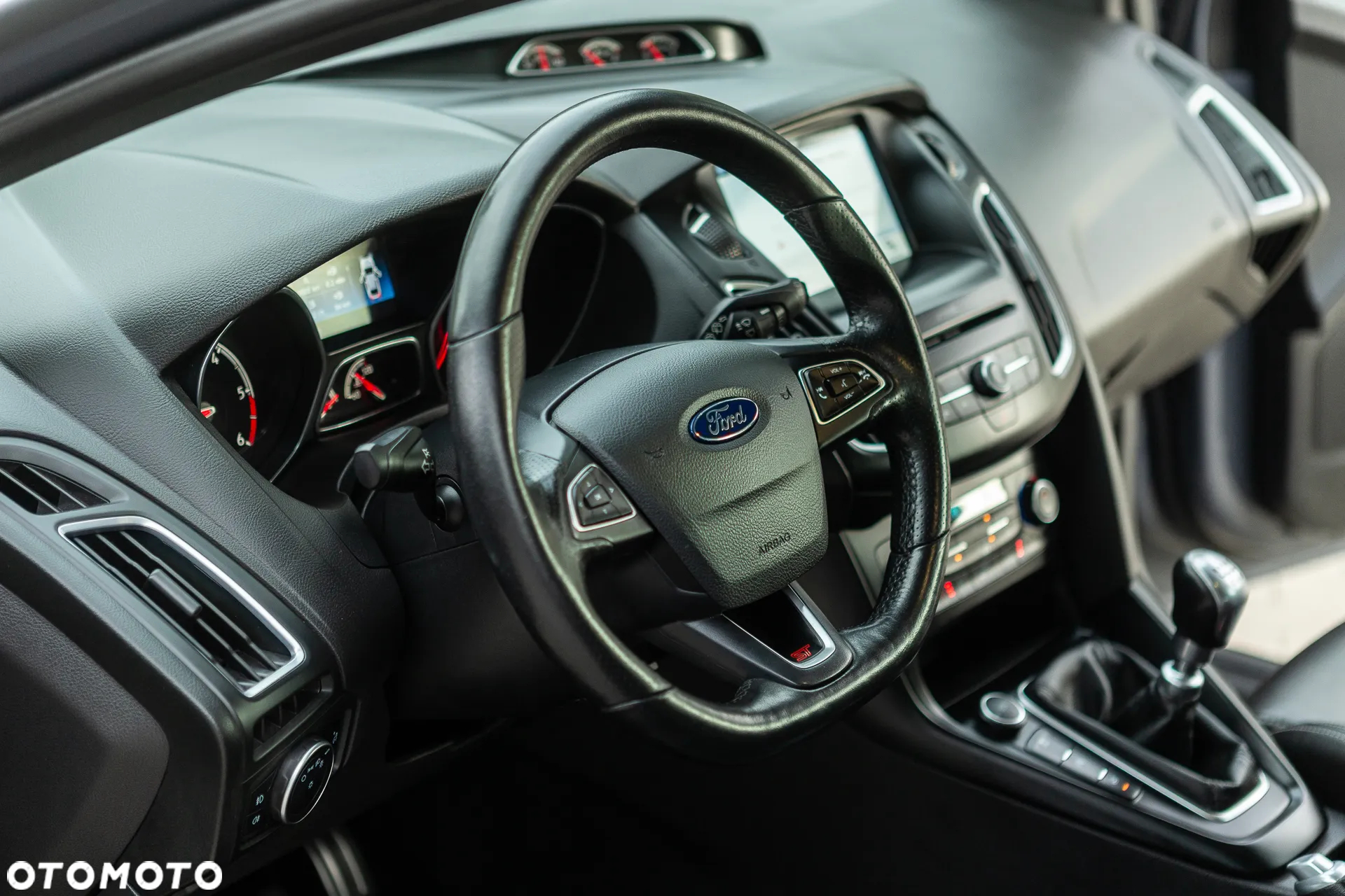 Ford Focus 2.0 TDCi ST-2 - 29