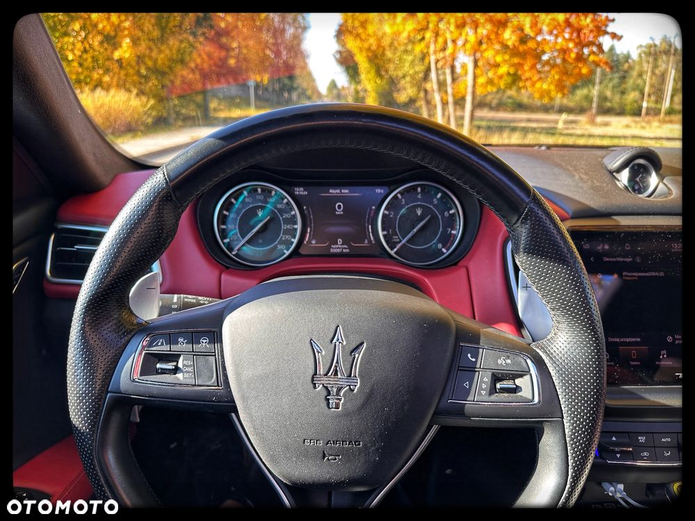 Maserati Ghibli S Modena - 9