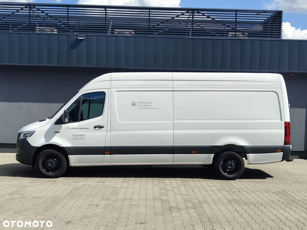 Mercedes-Benz eSprinter - 5