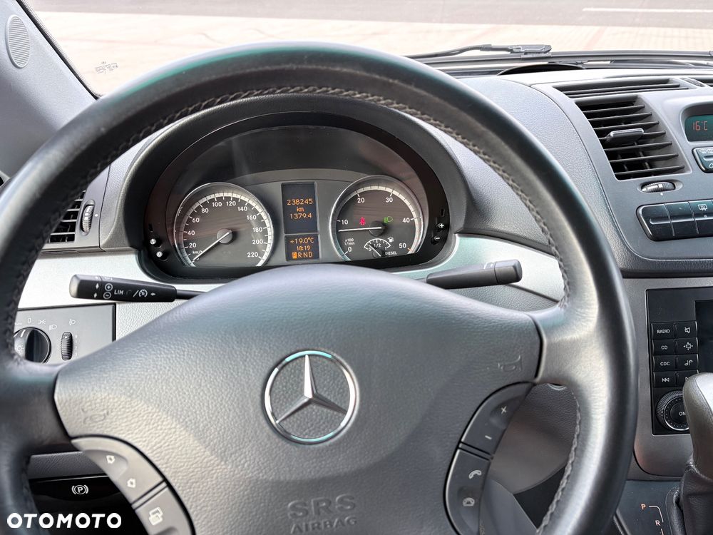 Mercedes-Benz Viano 2.8 CDI Trend (d³ugi) - 7