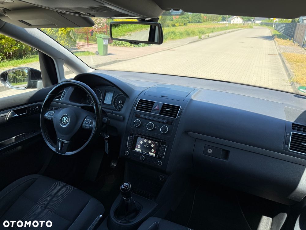 Volkswagen Touran 2.0 TDI DPF Comfortline - 15
